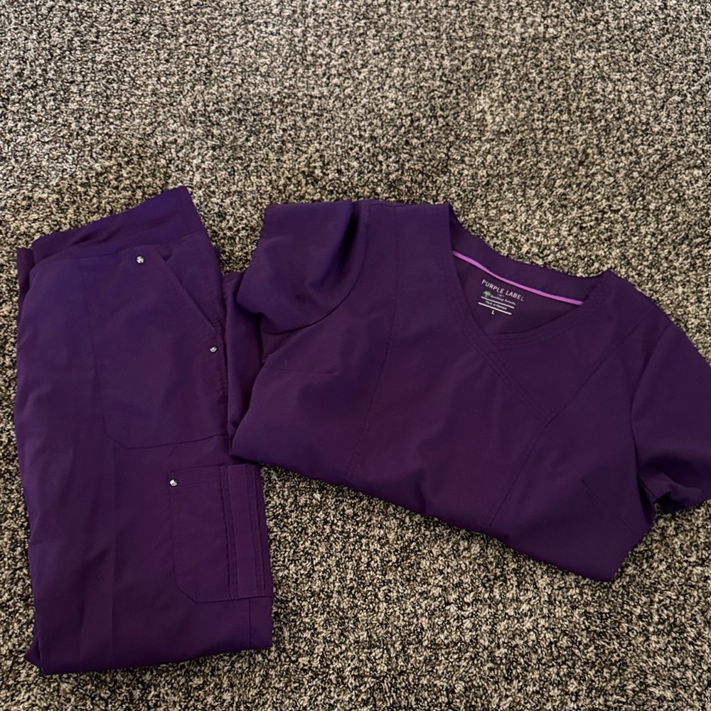 Healing hands scrub set